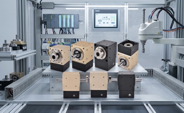 เพิ่มประสิทธิภาพทางวิศวกรรมด้วยเกียร์ทดรอบมุมฉากอุตสาหกรรม